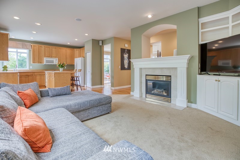 3220 178th Street Southeast Bothell, WA 98012 - Photo 8 of 25