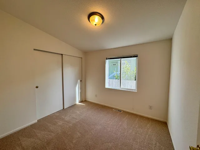 $454,000 | 23 Sea Breeze Drive, Unit 23, Half Moon Bay, CA 94019