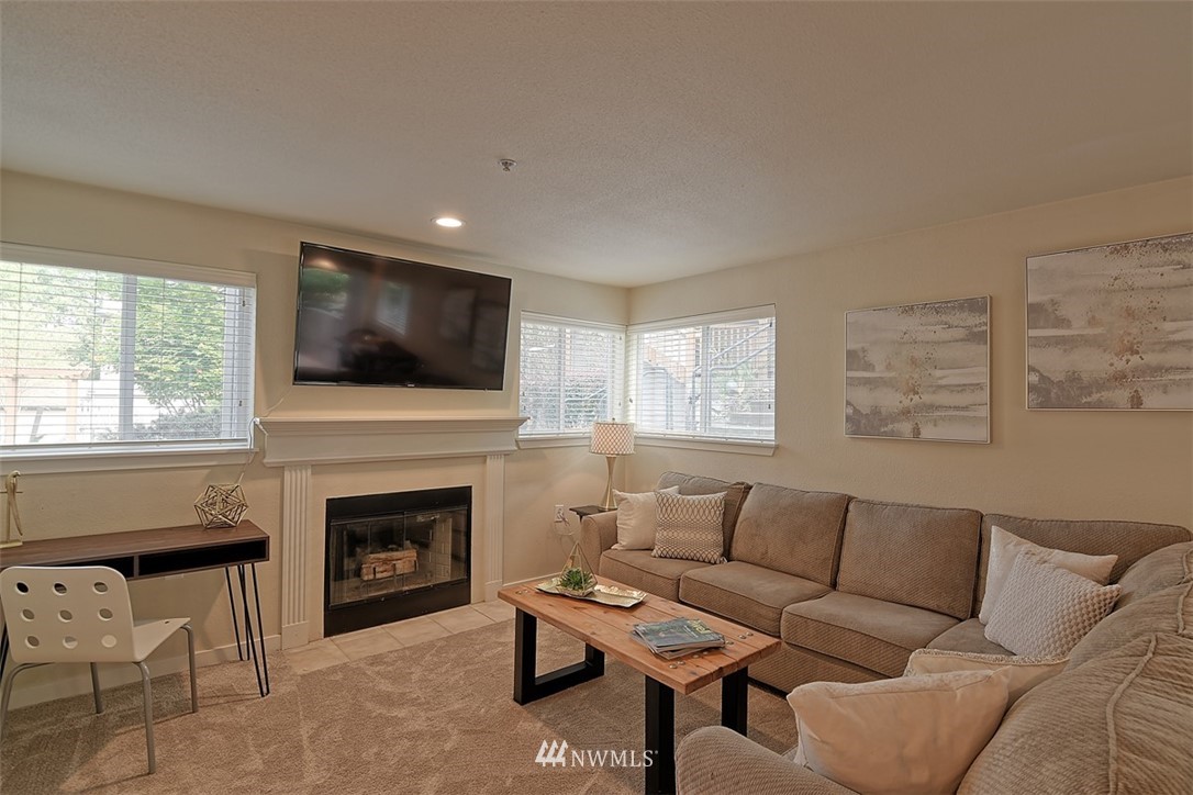 3908 243rd Place Southeast, Unit Q101 Bothell, WA 98021 - Photo 4 of 24 Gallery Image 4