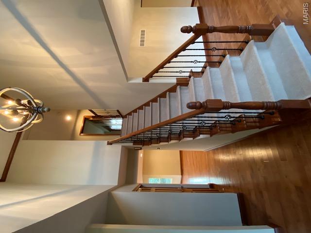 88 Honey Ridge Court St. Charles, MO 63304 - Photo 2 of 24