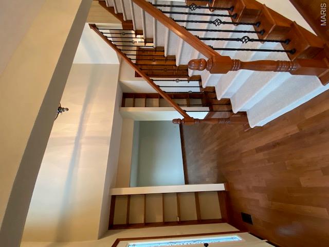 88 Honey Ridge Court St. Charles, MO 63304 - Photo 3 of 24