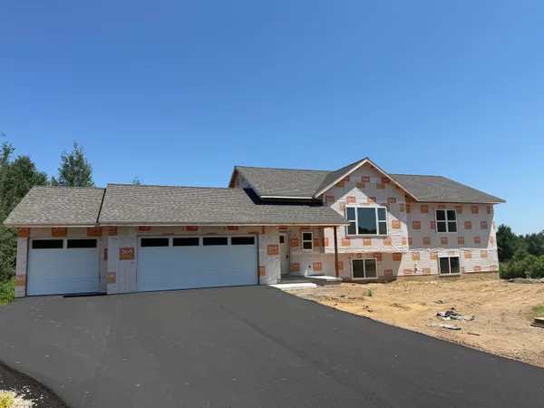 $462,900 | 231875 Twin Fawn Trail, Unit SA22, Wausau, WI 54401