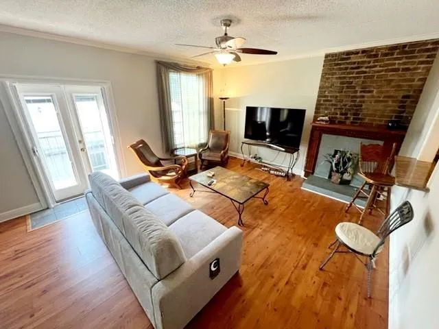 $3,600 | 323 Morgan Street, Unit E, New Orleans, LA 70114