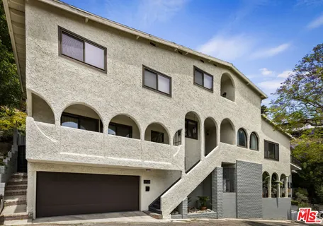 $1,900,000 | 2426 Cazaux Place, Los Angeles, CA 90068