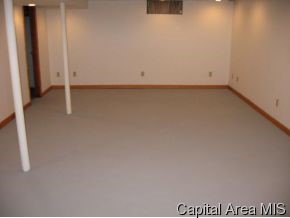 2622 Huntington Road Springfield, IL 62703 - Photo 7 of 12
