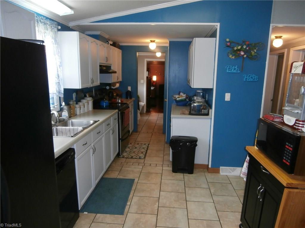 2542 Young Road Walnut Cove, NC 27052 - Photo 11 of 28 Kitchen W/Tile