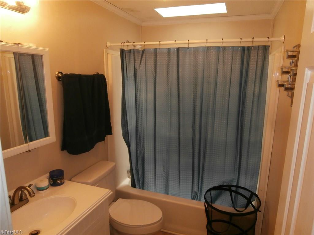2542 Young Road Walnut Cove, NC 27052 - Photo 24 of 28 Hall Bathroom