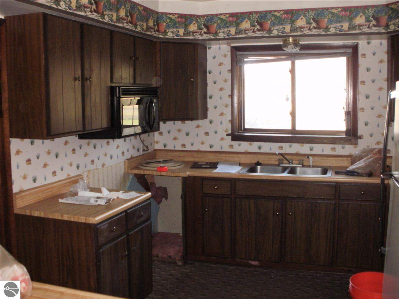 6694 East 34 Road Cadillac, MI 49601 - Photo 17 of 19 1792709-16.JPG