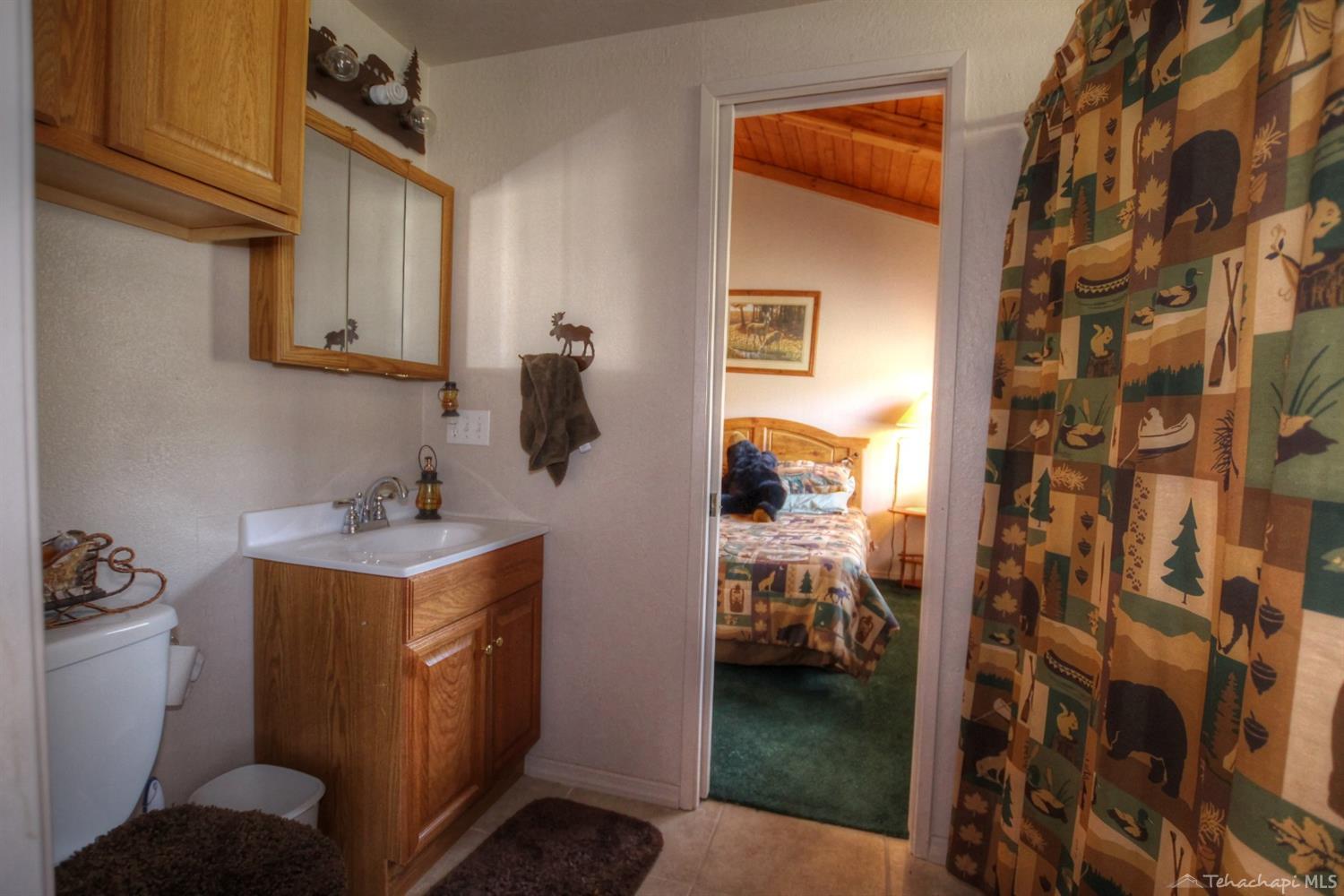 26600 Columbia Way Tehachapi, CA 93561 - Photo 29 of 32 Gallery Image 29