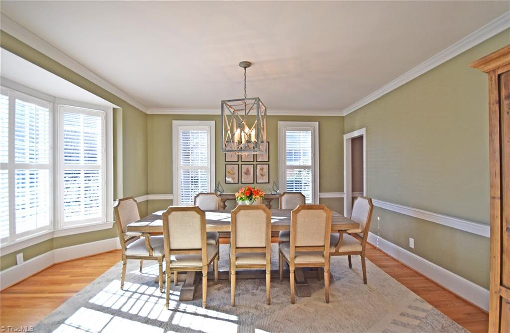 2555 Bitting Road Winston-Salem, NC 27104 - Photo 3 of 27 Sunlit Dining Room