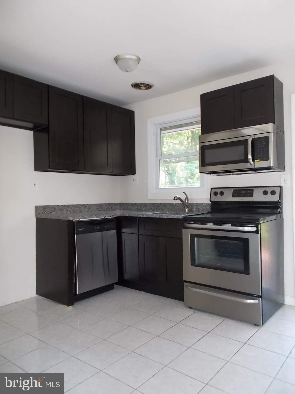 7305 Good Luck Road New Carrollton, MD 20784 - Photo 6 of 15 Kitchen