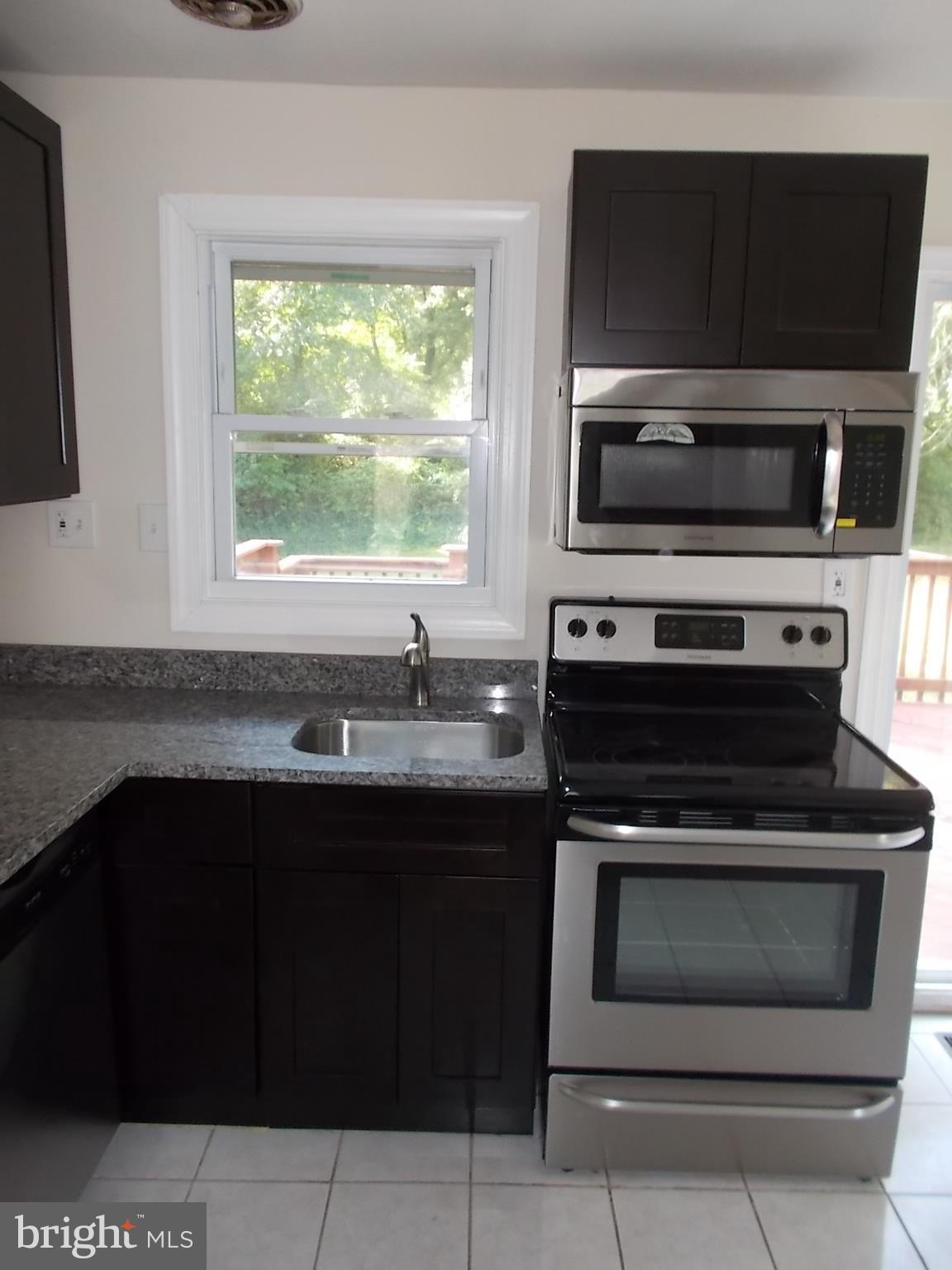 7305 Good Luck Road New Carrollton, MD 20784 - Photo 7 of 15 Kitchen