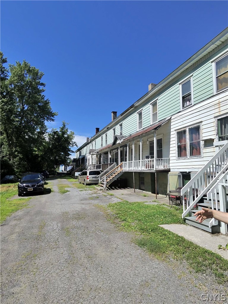7 Kossuth Street Rome, NY 13440 - Photo 4 of 5