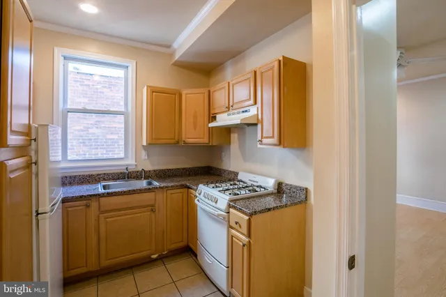 $1,295 | 1720 Moore Street, Unit 2, Philadelphia, PA 19145