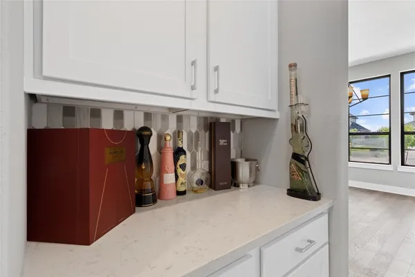 $895,000 | 140 Lakehouse Landing Drive, Katy, TX 77493