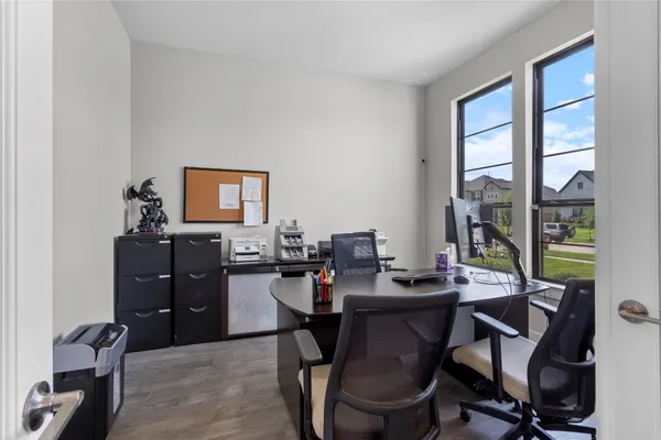 $895,000 | 140 Lakehouse Landing Drive, Katy, TX 77493