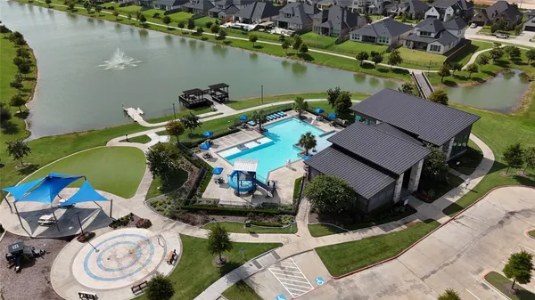 $895,000 | 140 Lakehouse Landing Drive, Katy, TX 77493