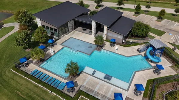 $895,000 | 140 Lakehouse Landing Drive, Katy, TX 77493