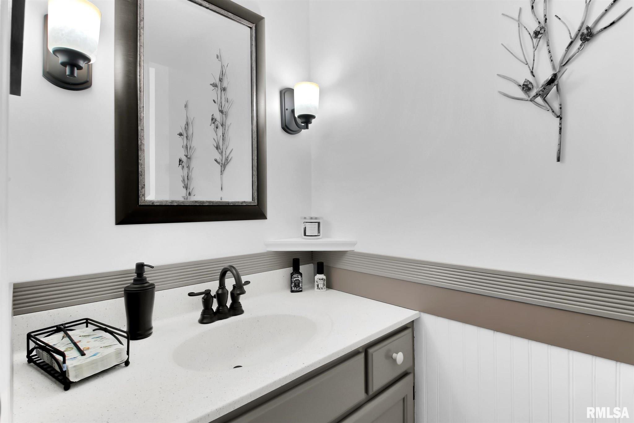 22555 Spring Creek Road Washington, IL 61571 - Photo 30 of 50 Gallery Image 30