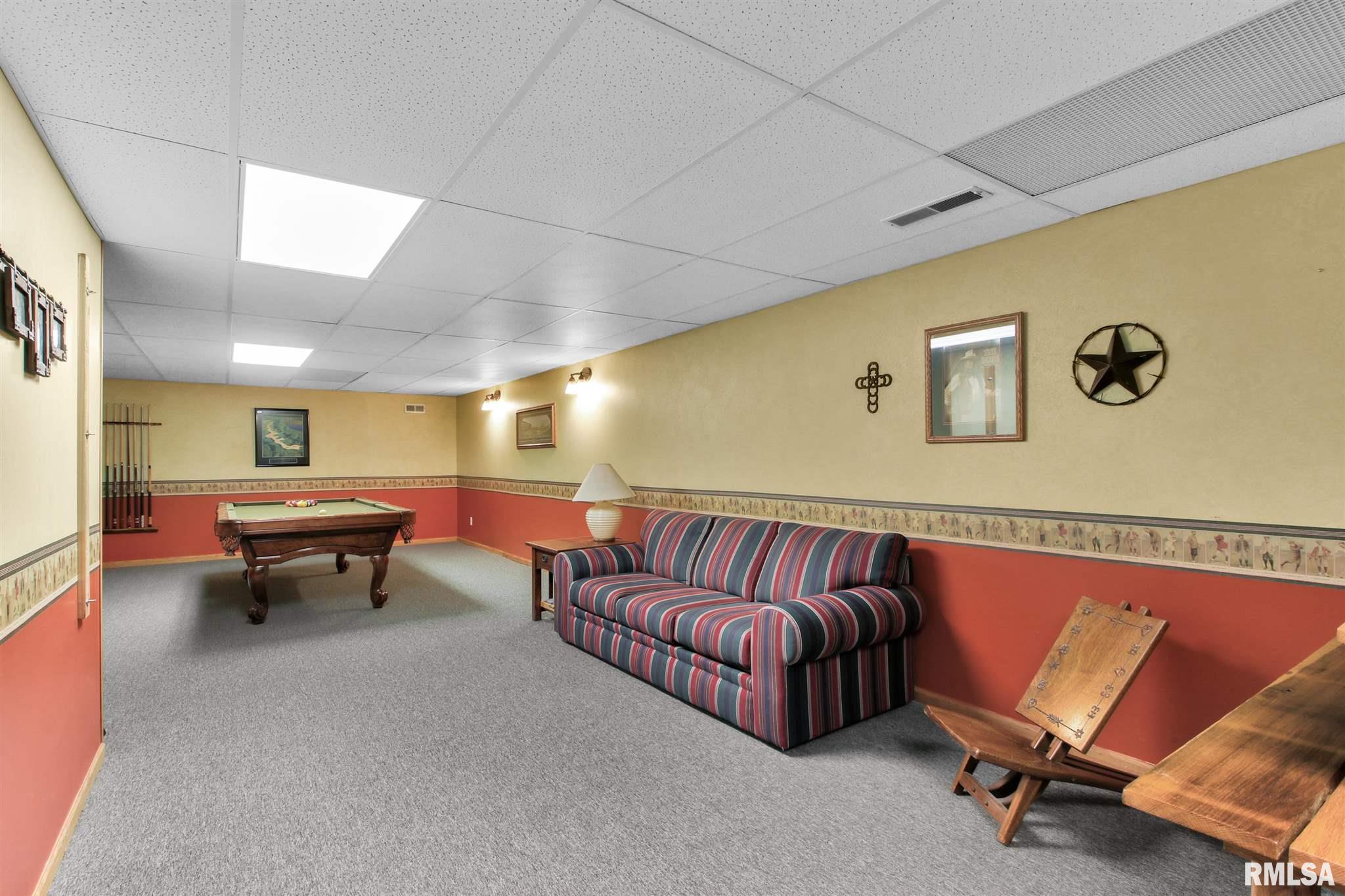 22555 Spring Creek Road Washington, IL 61571 - Photo 31 of 50 Gallery Image 31