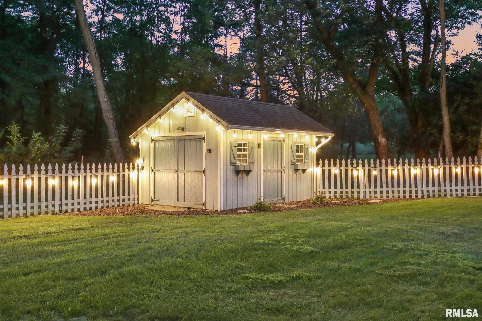 22555 Spring Creek Road Washington, IL 61571 - Photo 39 of 50 Gallery Image 39