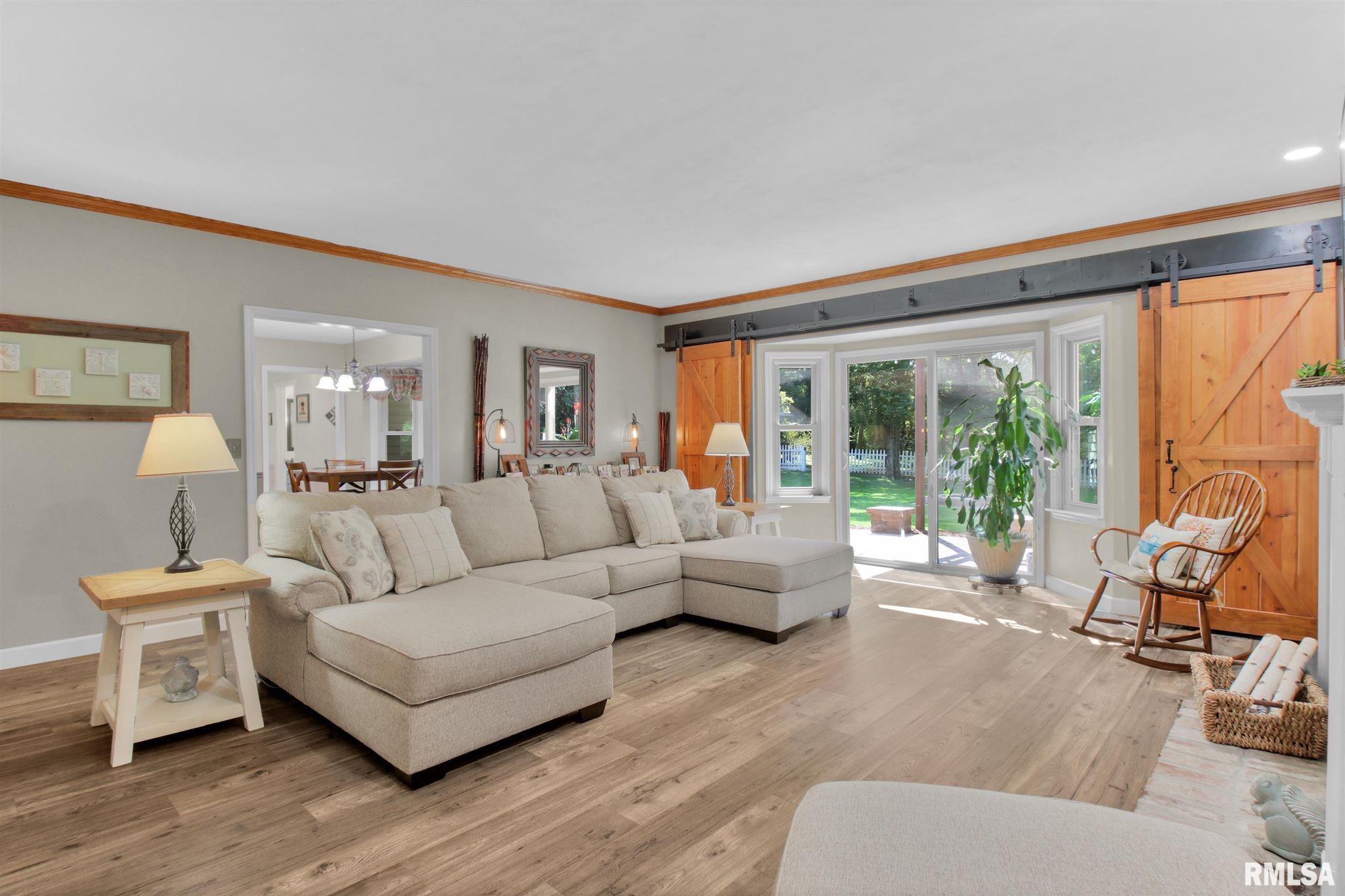 22555 Spring Creek Road Washington, IL 61571 - Photo 5 of 50 Gallery Image 5