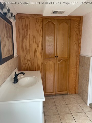 1405 Bridge Road Charleston, WV 25314 - Photo 22 of 24 Gallery Image 22