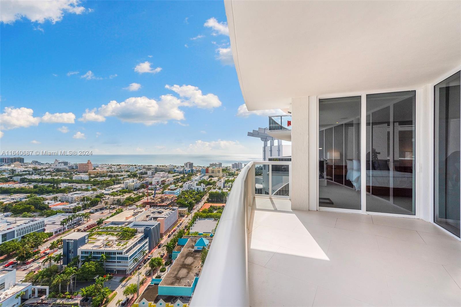 400 Alton Road, Unit 2804 Miami Beach, FL 33139 - Photo 36 of 51 Gallery Image 36
