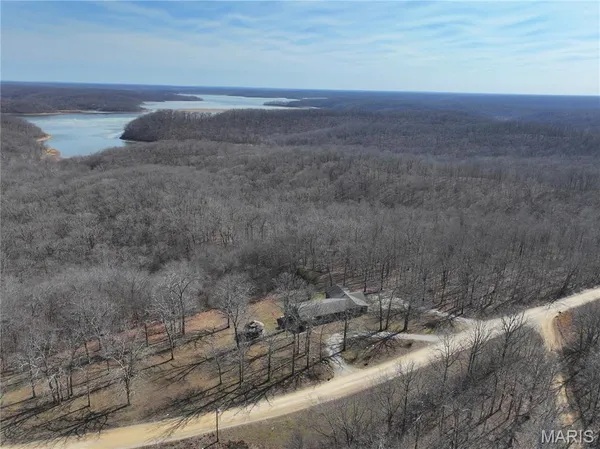 $320,000 | 1364 Wayne Street, Williamsville, MO 63967