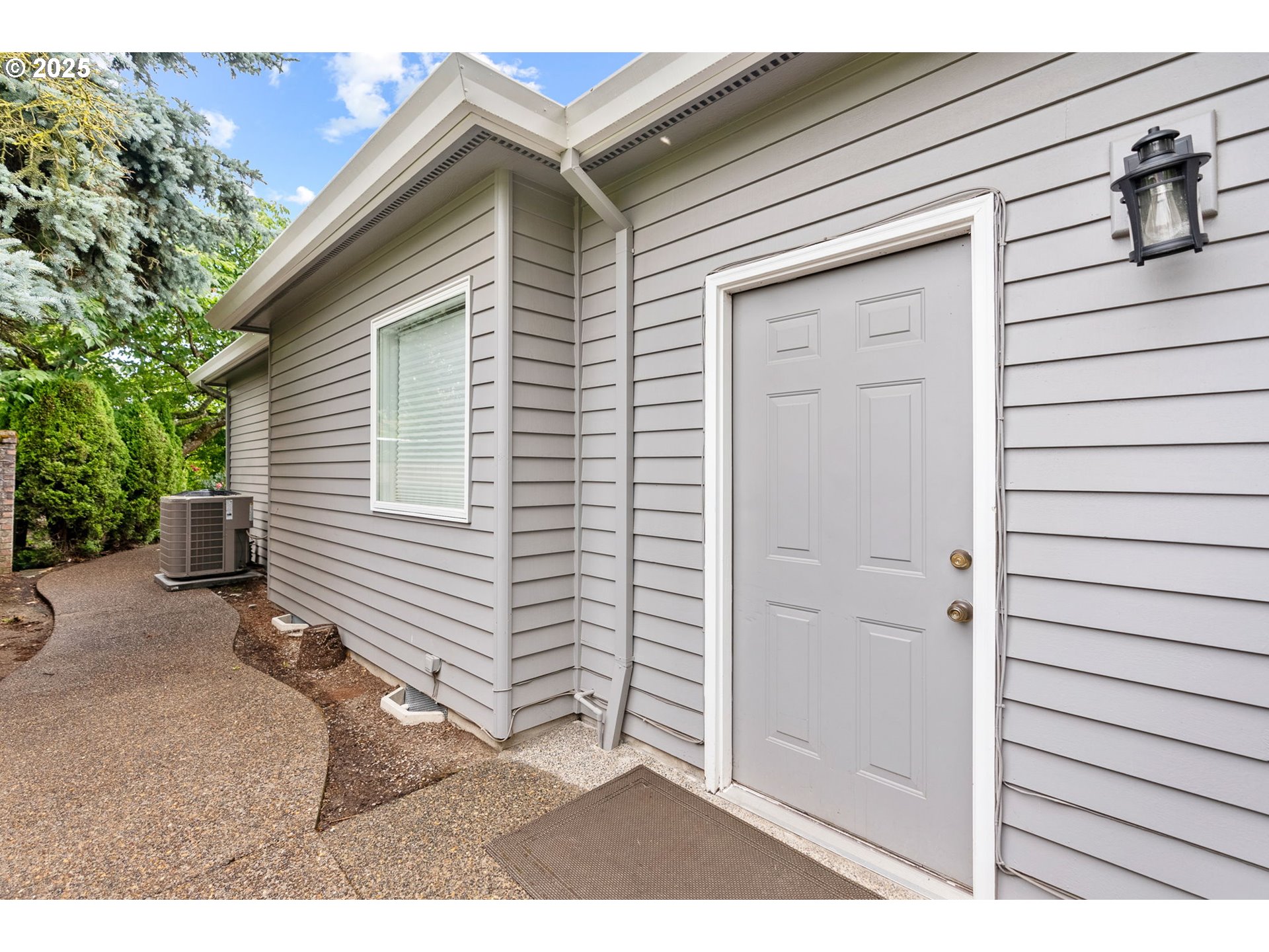 2303 Miller Farm Road Woodburn, OR 97071 - Photo 29 of 36