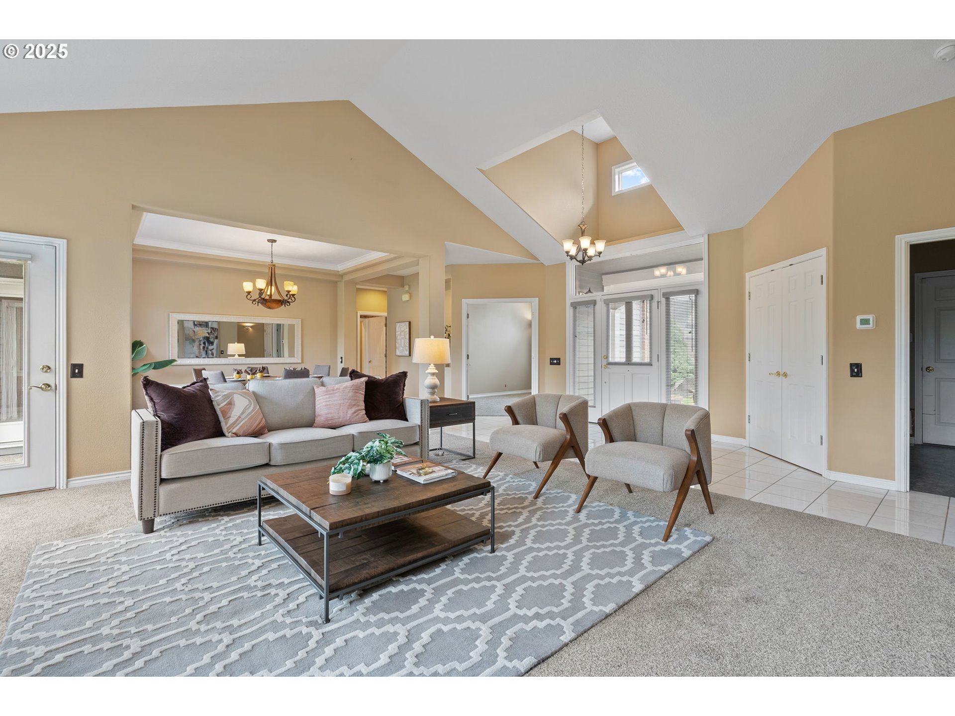 2303 Miller Farm Road Woodburn, OR 97071 - Photo 4 of 36