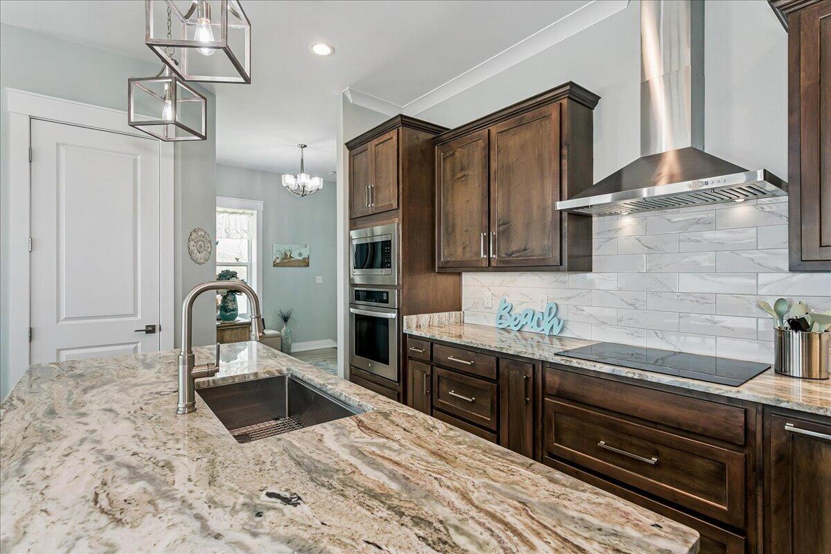 1401 Sailmaker Way Navarre, FL 32566 - Photo 21 of 66