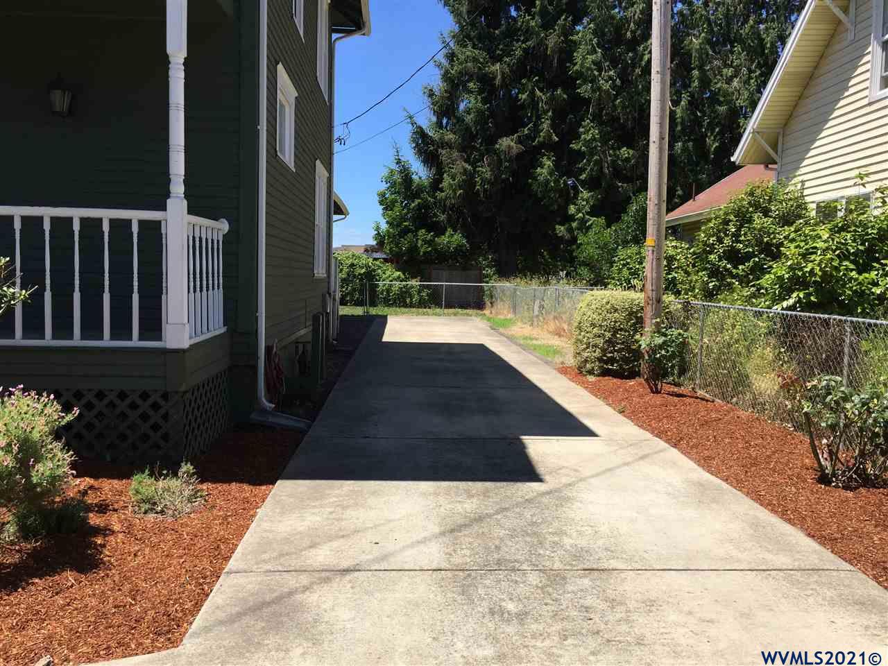 220 South Gun Club Road Independence, OR 97351 - Photo 26 of 31 Gallery Image 26