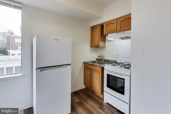 $1,350 | 5509 1st Street Northwest, Unit 204, Washington, DC 20011