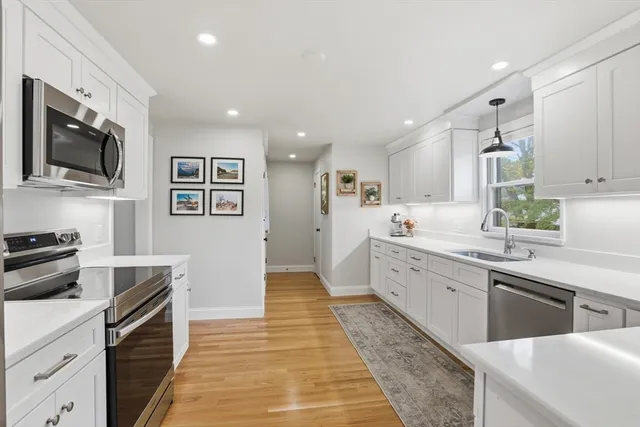 $950,000 | 5 Sheffield Road, Stoneham, MA 02180