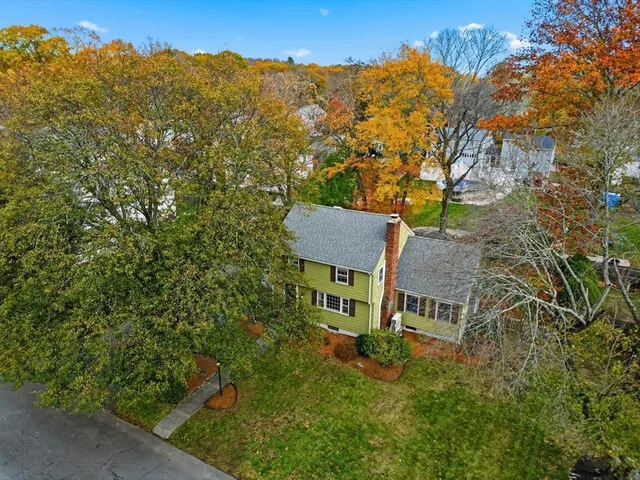 $950,000 | 5 Sheffield Road, Stoneham, MA 02180