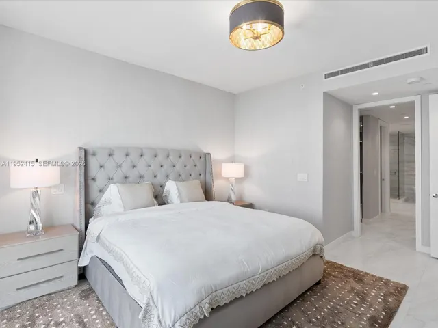 $18,000 | 220 Southeast Mizner Boulevard, Unit 506, Boca Raton, FL 33432