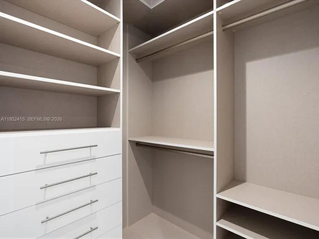 $18,000 | 220 Southeast Mizner Boulevard, Unit 506, Boca Raton, FL 33432