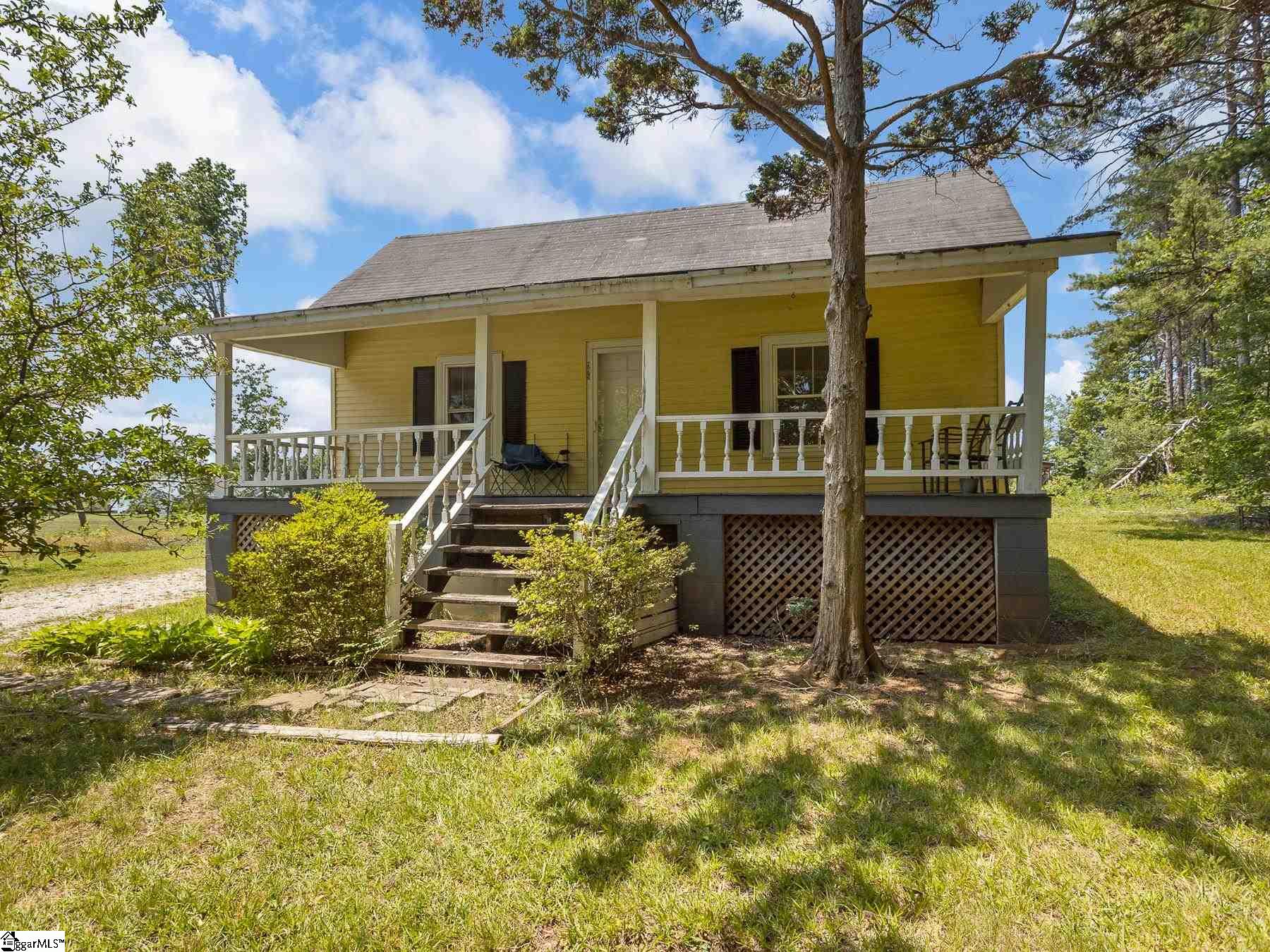 999 North James Road Greer, SC 29651 - Photo 2 of 20