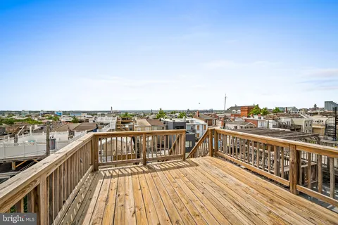 $389,900 | 1438 Battery Avenue, Baltimore, MD 21230