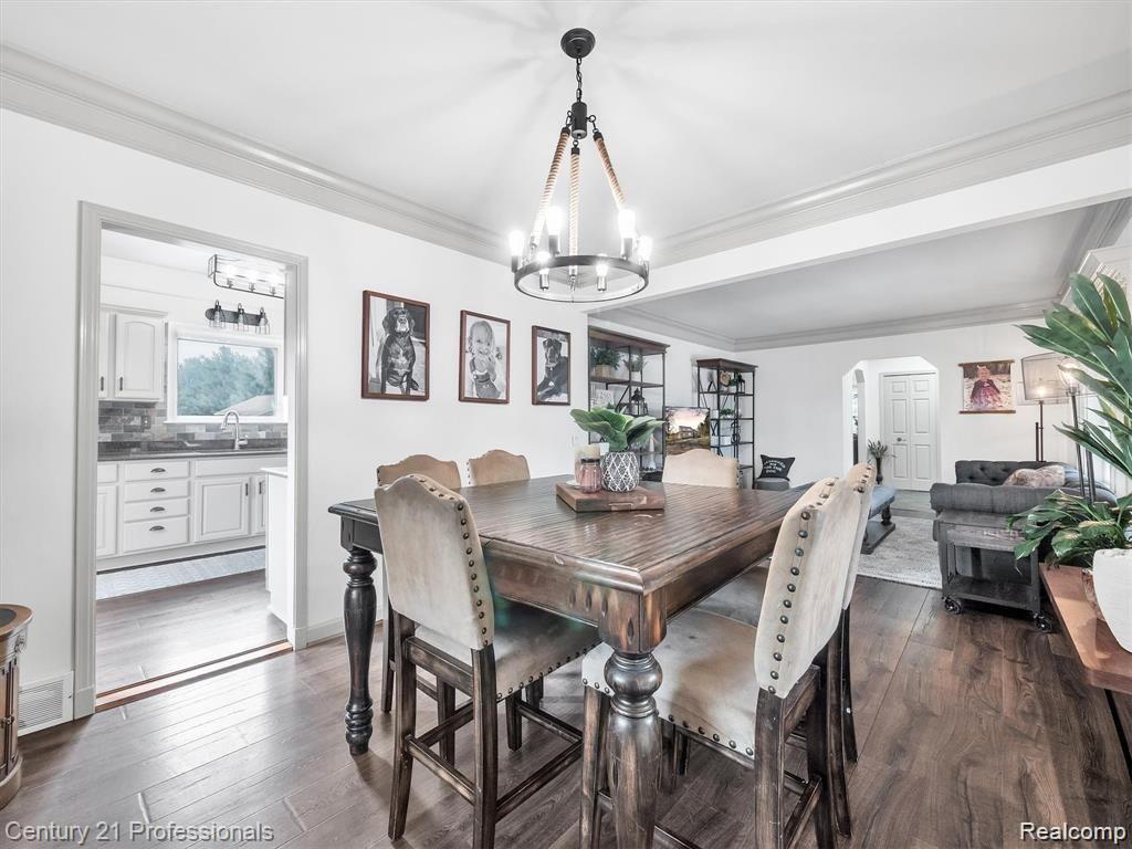 5340 Bishop Road Dryden, MI 48428 - Photo 20 of 82 20-5340-Bishop-Rd-WindowStill-Real-Estate-Photography-19.jpg