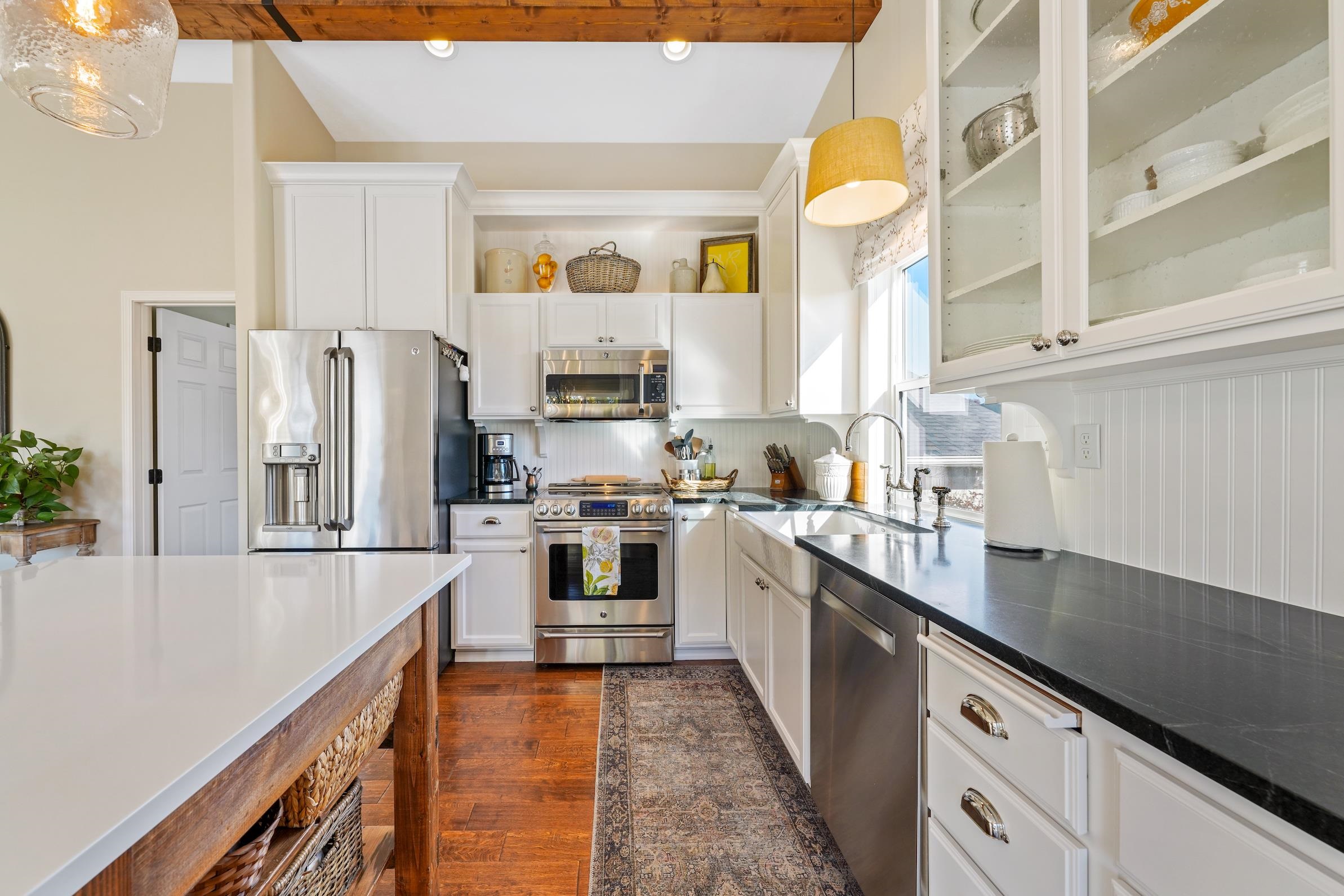 408 Parker Drive Colbert, WA 99005 - Photo 6 of 22 Gallery Image 6