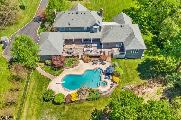 $1,599,900 | 7 Cuomo Court, Millstone Township, NJ 08535