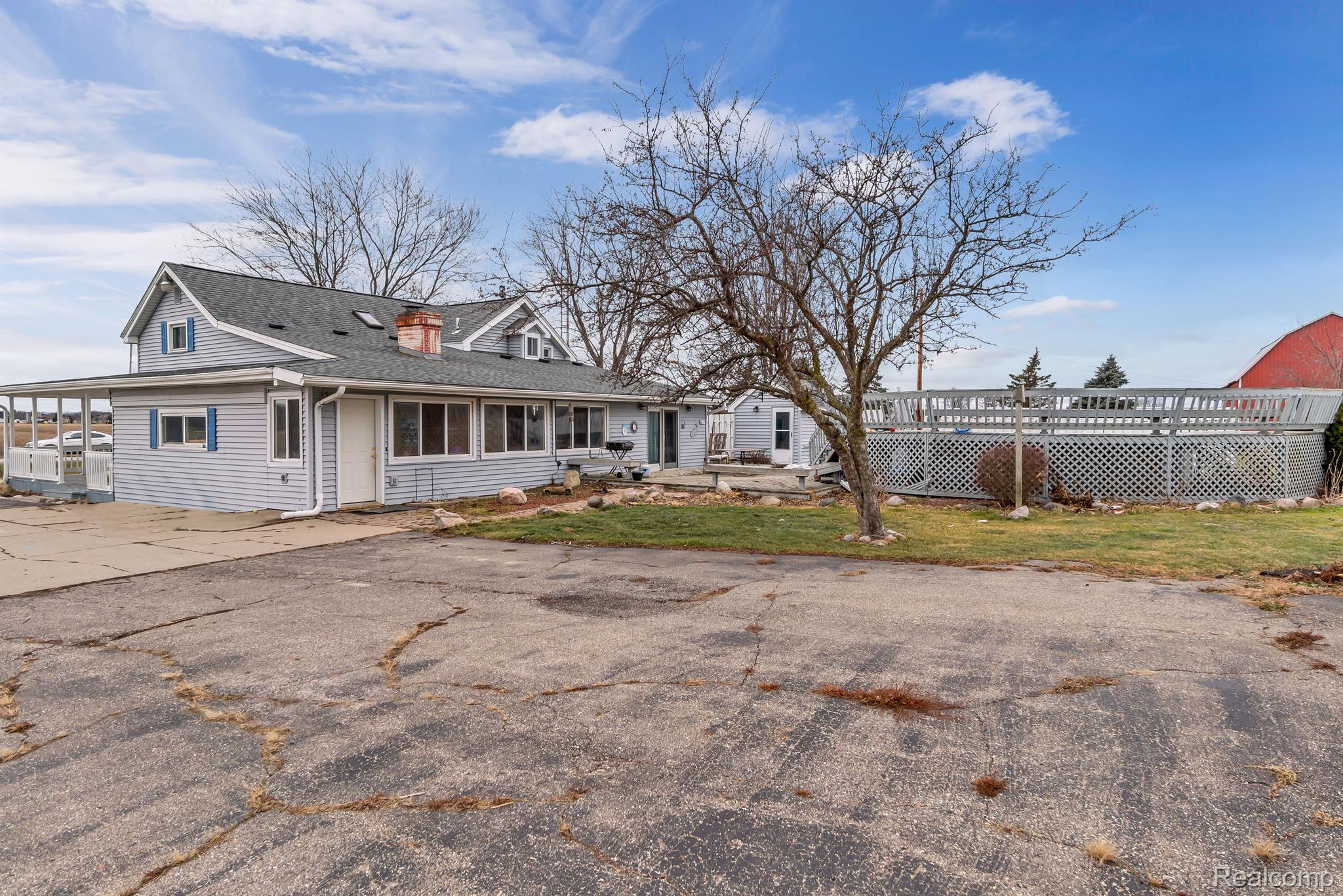 1416 Ditch Road New Lothrop, MI 48460 - Photo 4 of 34 Gallery Image 4