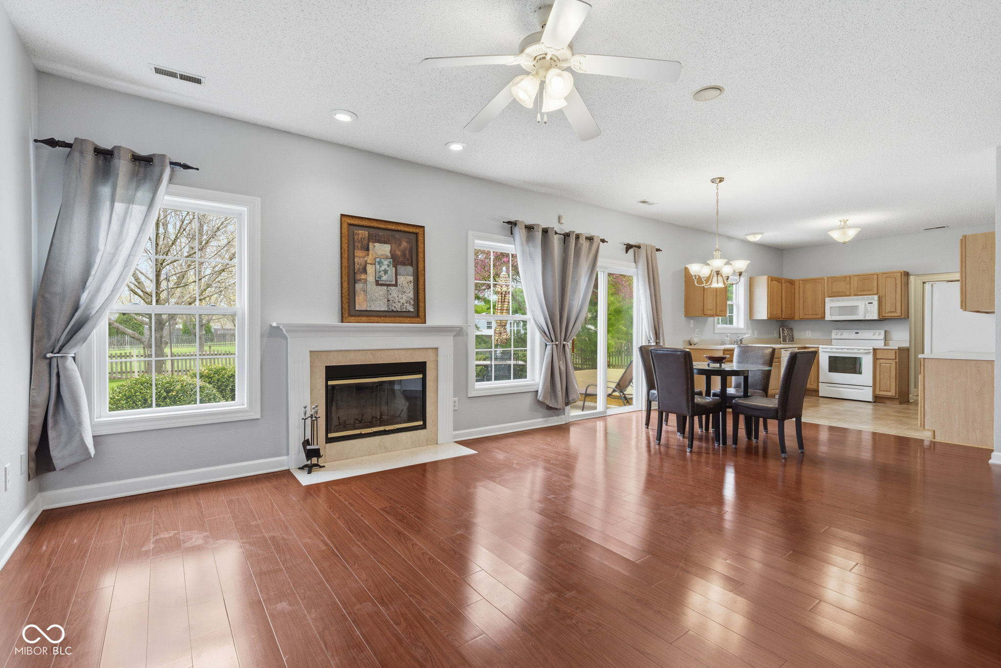 6478 Rushing River Noblesville, IN 46062 - Photo 8 of 37 Gallery Image 8