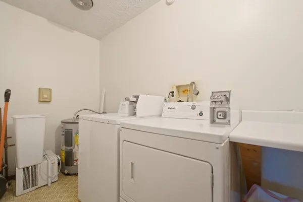 $995 | 140 Sycamore Court, Unit 142, Hebron, IN 46341