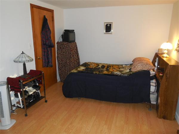 119 Clantoy Street Springfield, MA 01104 - Photo 7 of 22 Gallery Image 7