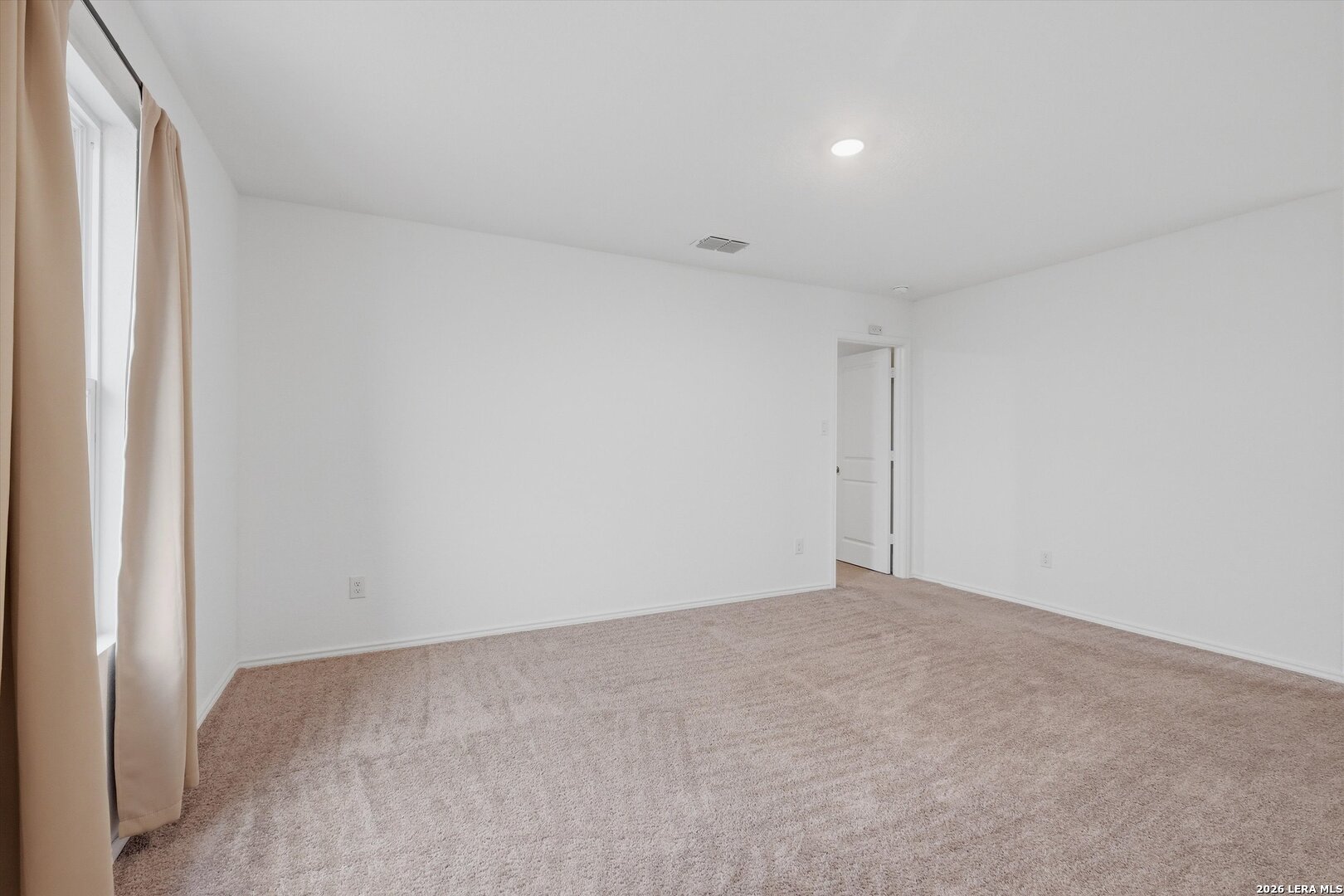 10716 Sweepback Trail Converse, TX 78109 - Photo 15 of 28