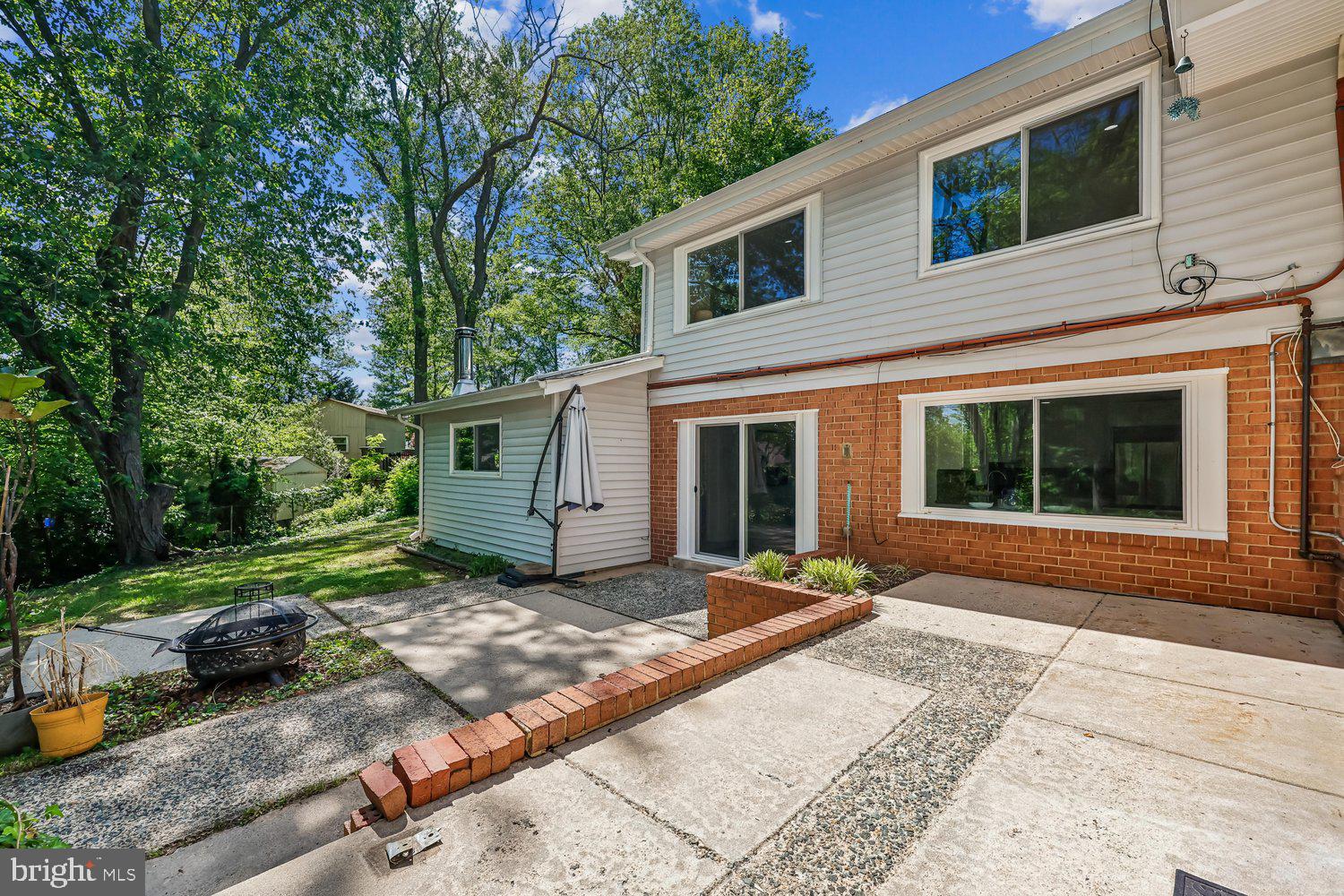 300 Gilsan Court Silver Spring, MD 20902 - Photo 21 of 117 a front view of a house with garden
