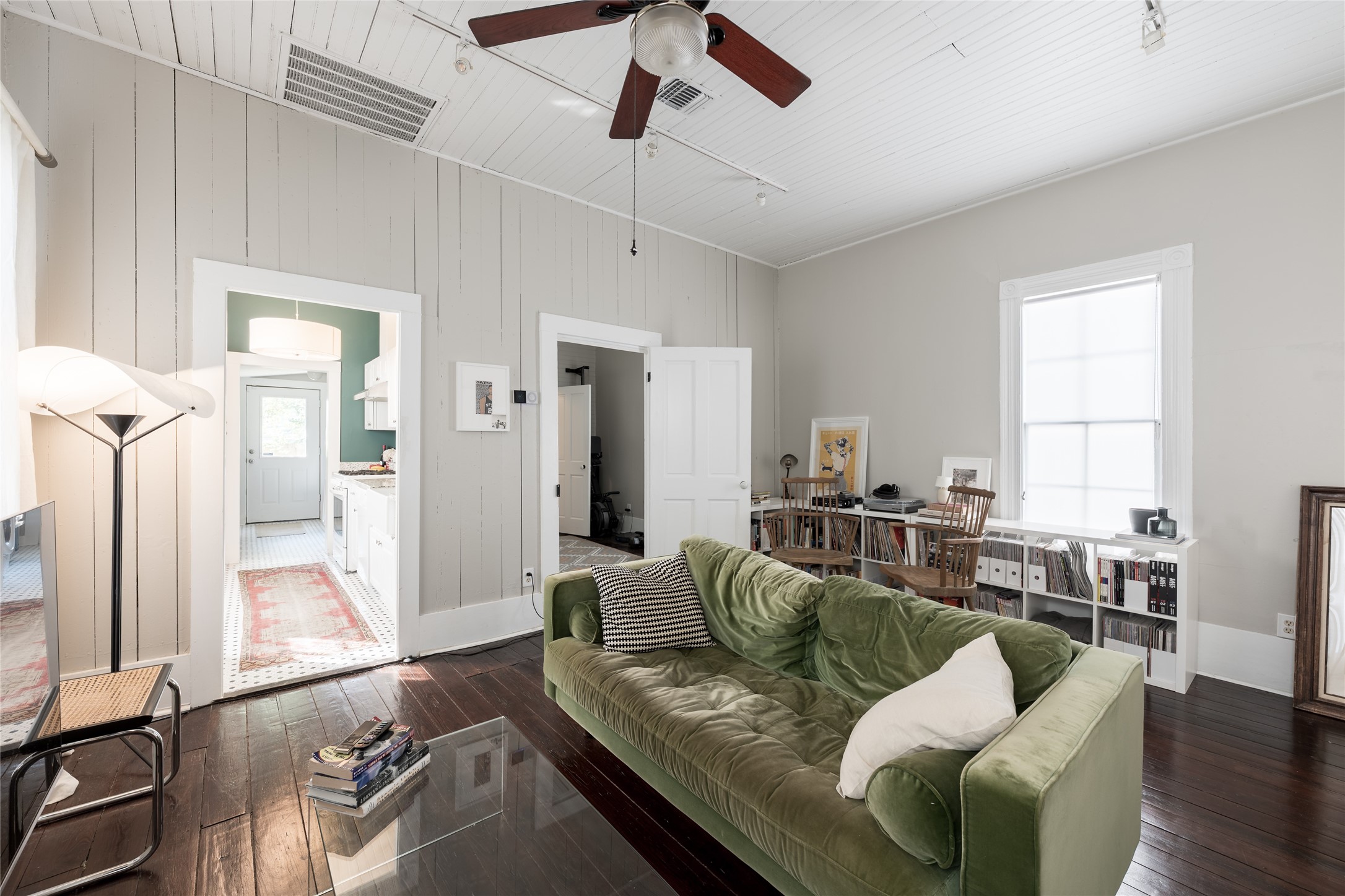 2011 Decatur Street Houston, TX 77007 - Photo 13 of 35 a living room with furniture and a wooden floor